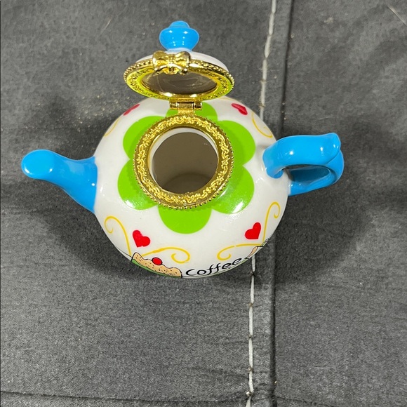 Colorful Ceramic Coffee Teapot Porcelain trinket box. Vintage - Picture 2 of 3